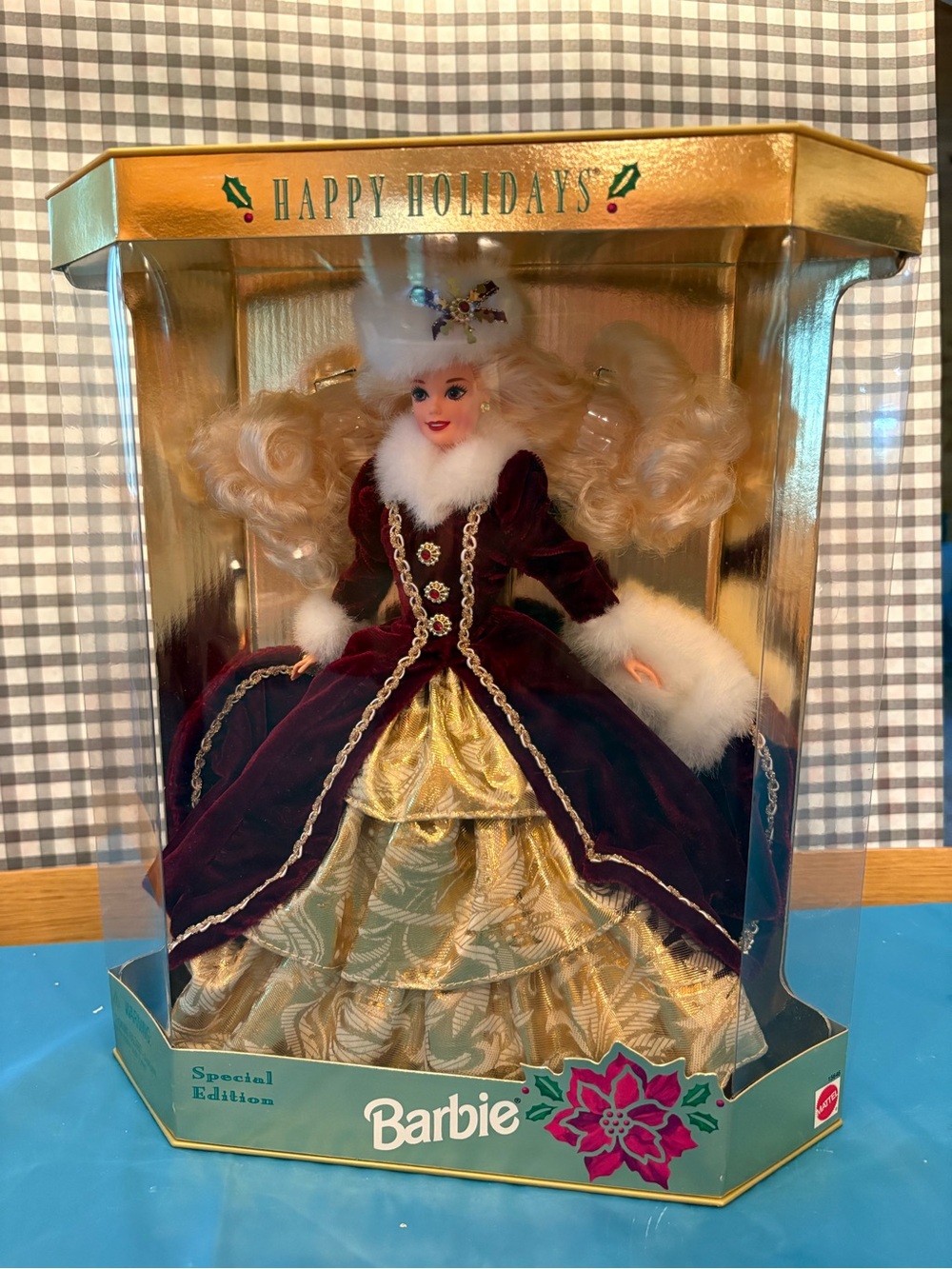 Mattel Happy Holidays Barbie Special Edition Doll 1996 NIB 15646